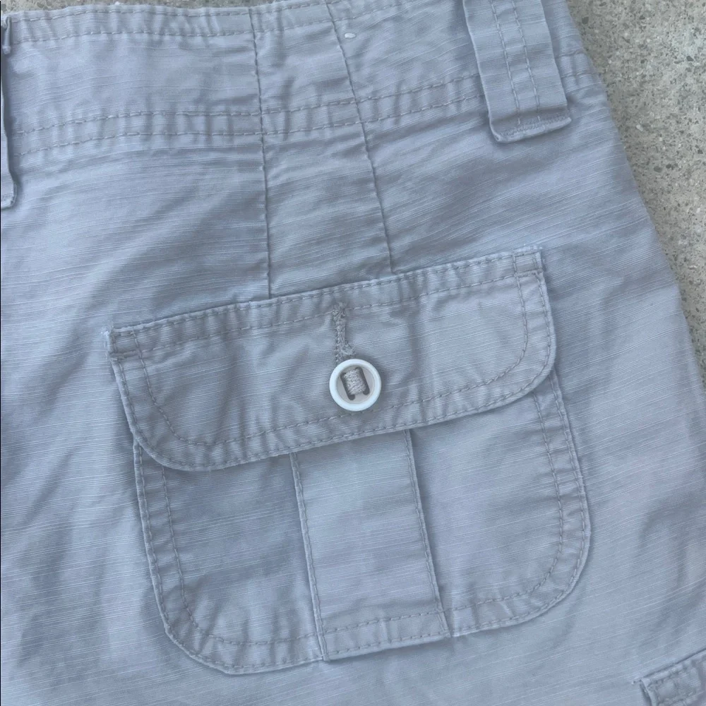 Cabela's Women's Beige Khaki Cargo Outdoor Hiking Shorts Women's Size 4 - Picture 5 of 8